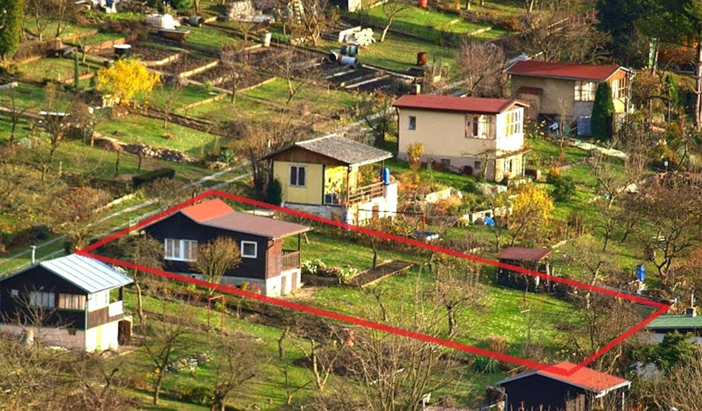 chata_z_hradu_hranice.jpg